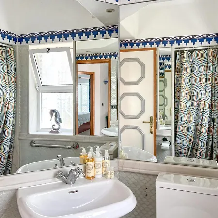 Lovely In 2bd 250m Ocean View And Ac Wi-fi Pool